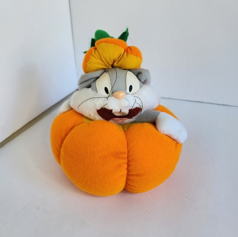 Bugs Bunny Pumpkin Plush 1997 Warner Bros Looney Tunes Halloween Fall 90s 1990s